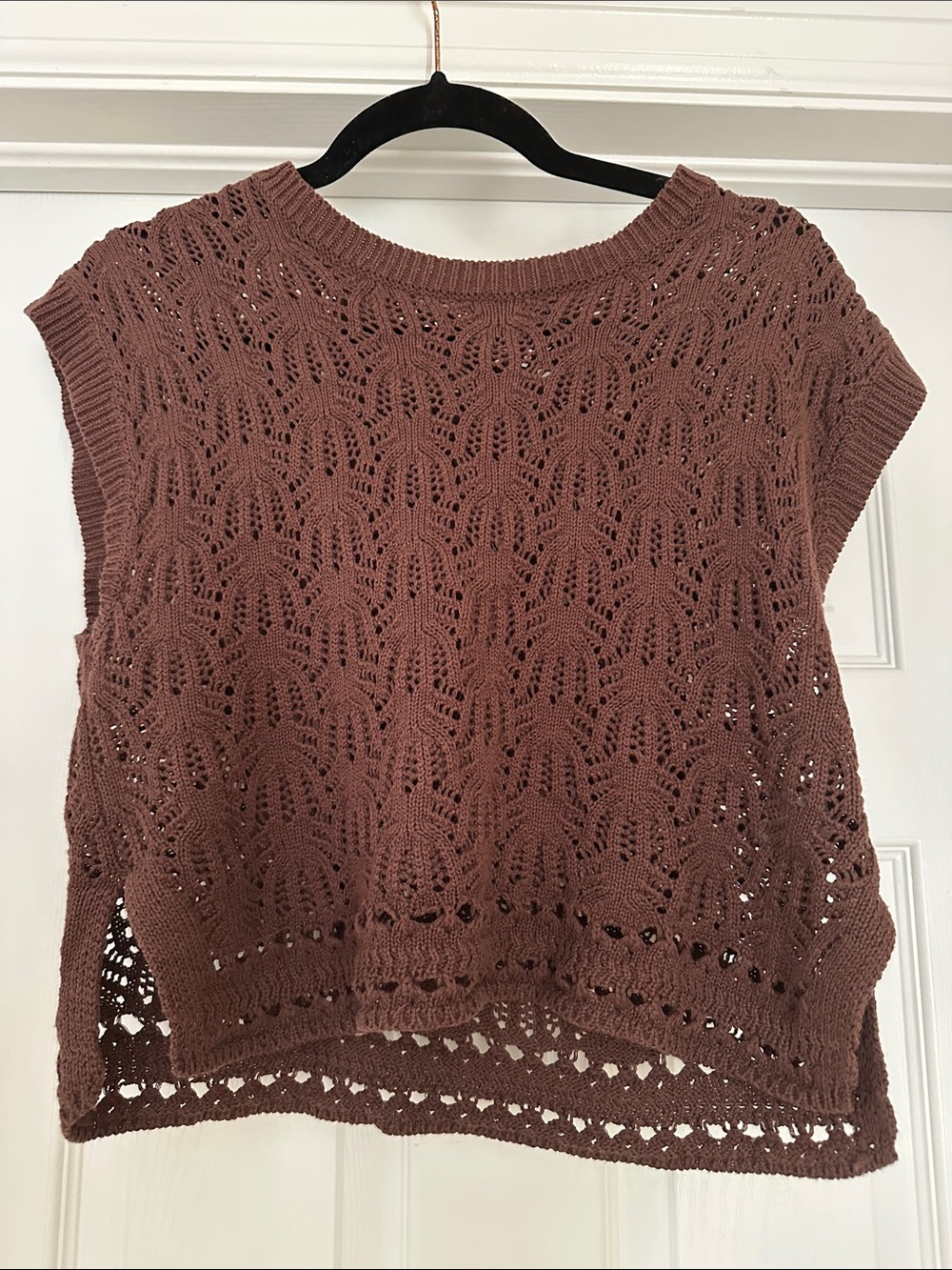 Neuflora Sophie Top Open-Knit Sleeveless Crewneck Sweater